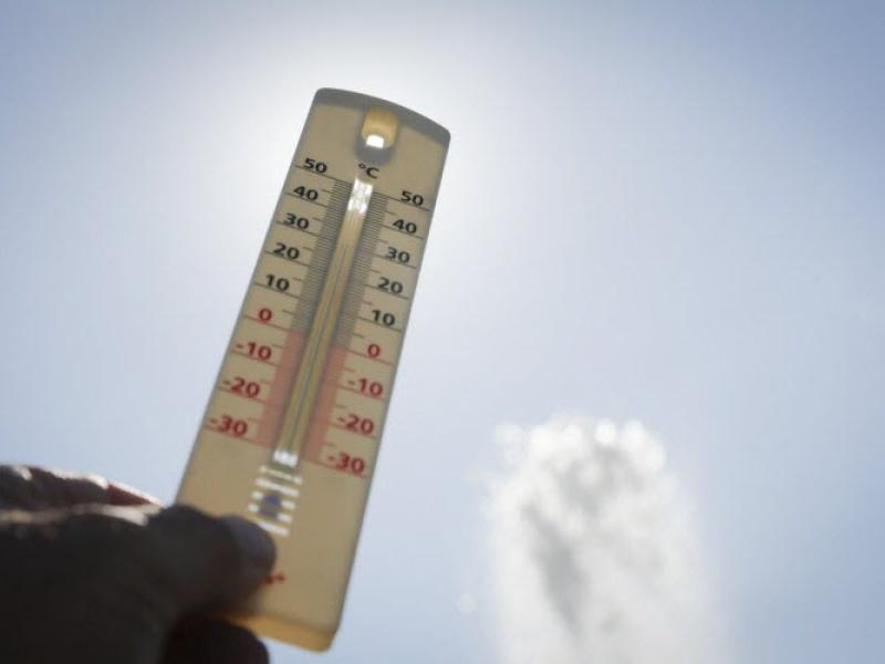 au-total-39-departements-francais-sont-places-en-vigilance-orange-canicule-photo-le-dl-thibaut-durand-1722194980.jpg