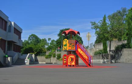 Place de jeux de l&#039;école La Tour