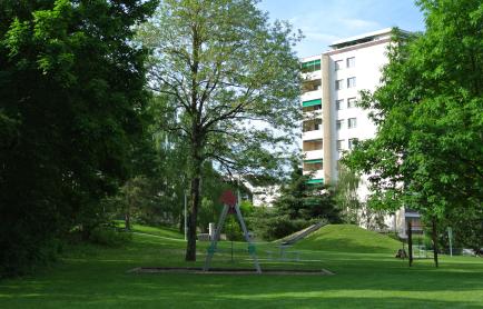 Place de jeux du parc des Marronniers