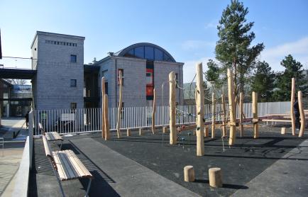 Place de jeux de l&#039;école Place